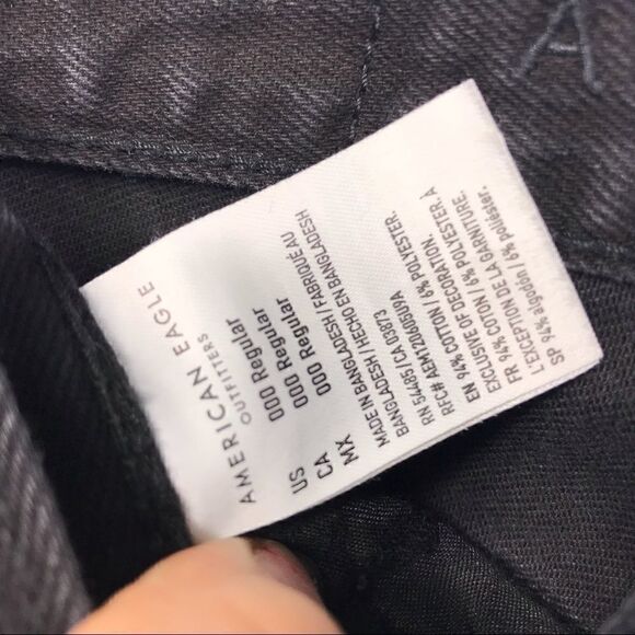 American Eagle Black Distressed Mom Jeans - Picture 6 of 8